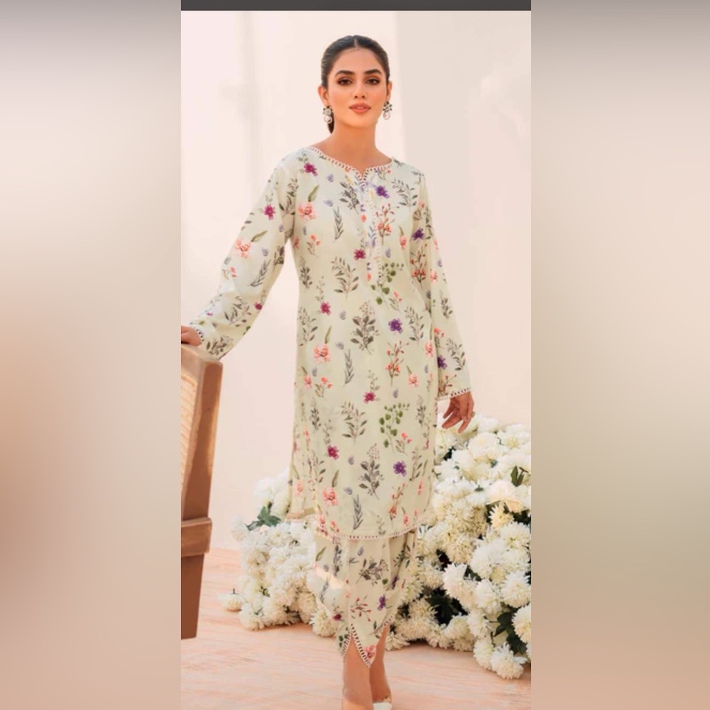 Pakistani 2 piece silk with tulip pant